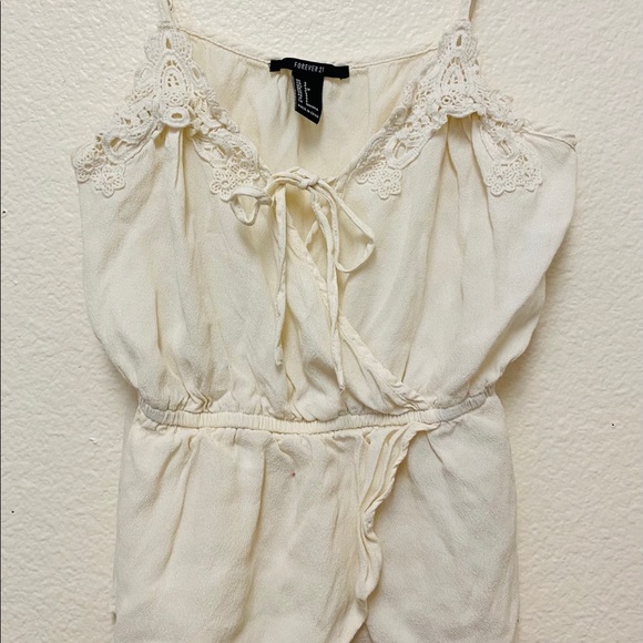 Forever 21 Laced Shirt - Picture 2 of 4